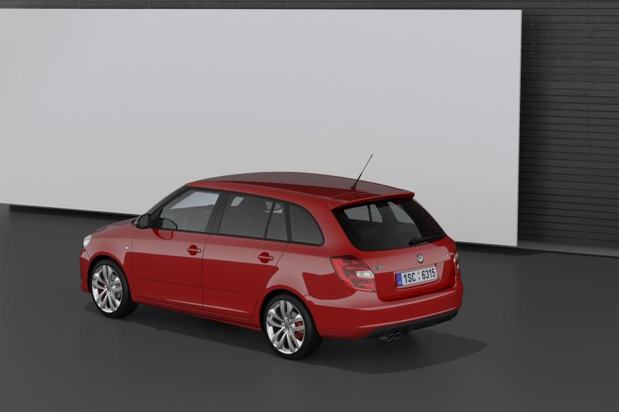  Skoda Fabia Combi vRS 2010 года  (фото 3 из 10)
